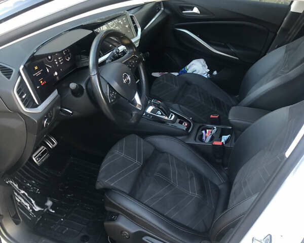 Белый Опель Grandland, объемом двигателя 1.5 л и пробегом 58 тыс. км за 29000 $, фото 11 на Automoto.ua