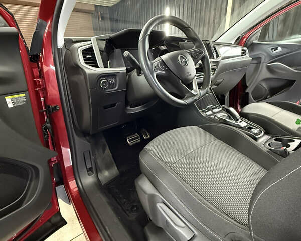 Красный Опель Grandland, объемом двигателя 1.5 л и пробегом 24 тыс. км за 23000 $, фото 4 на Automoto.ua