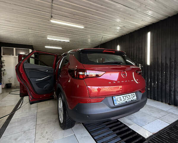 Красный Опель Grandland, объемом двигателя 1.5 л и пробегом 24 тыс. км за 23000 $, фото 3 на Automoto.ua