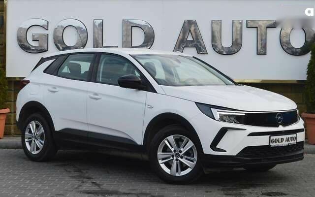 Опель Grandland, объемом двигателя 1.6 л и пробегом 30 тыс. км за 21900 $, фото 1 на Automoto.ua