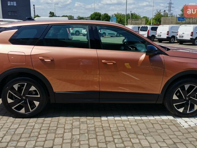 Опель Grandland, объемом двигателя 1.6 л и пробегом 0 тыс. км за 32455 $, фото 2 на Automoto.ua