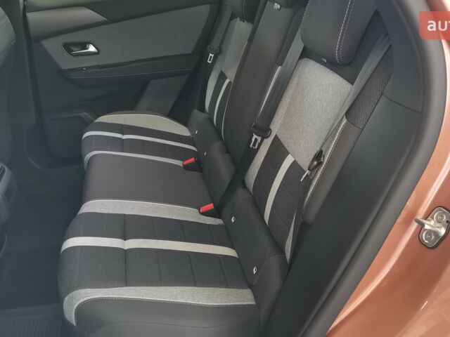 Опель Grandland, объемом двигателя 1.6 л и пробегом 0 тыс. км за 32455 $, фото 15 на Automoto.ua