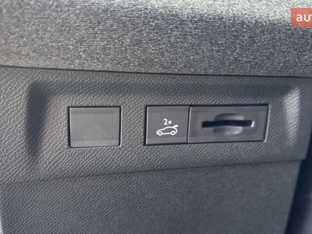 Опель Grandland, объемом двигателя 1.6 л и пробегом 0 тыс. км за 36398 $, фото 11 на Automoto.ua