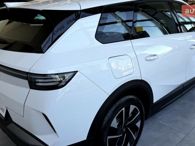 Опель Grandland, объемом двигателя 1.6 л и пробегом 0 тыс. км за 30530 $, фото 3 на Automoto.ua