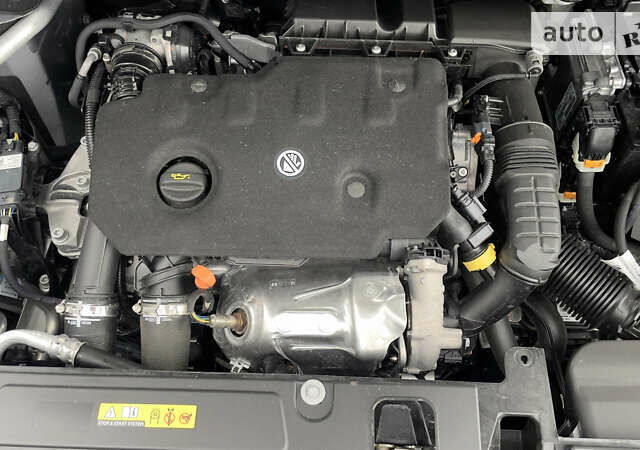 Сірий Опель Grandland, об'ємом двигуна 1.5 л та пробігом 11 тис. км за 28200 $, фото 19 на Automoto.ua