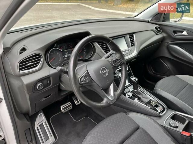 Белый Опель Grandland X, объемом двигателя 1.5 л и пробегом 72 тыс. км за 19700 $, фото 18 на Automoto.ua