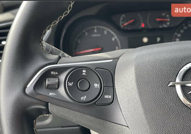 Білий Опель Grandland X, об'ємом двигуна 1.5 л та пробігом 59 тис. км за 18500 $, фото 4 на Automoto.ua