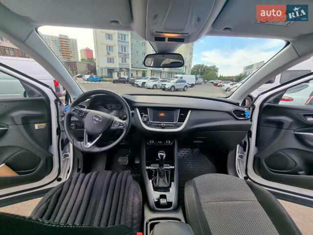 Белый Опель Grandland X, объемом двигателя 1.5 л и пробегом 50 тыс. км за 20450 $, фото 4 на Automoto.ua