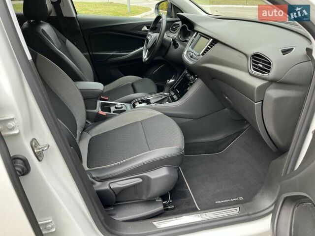 Белый Опель Grandland X, объемом двигателя 1.5 л и пробегом 72 тыс. км за 19700 $, фото 29 на Automoto.ua