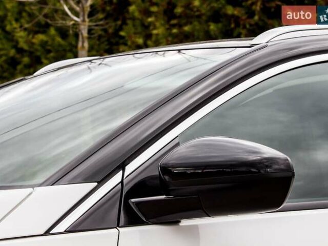 Белый Опель Grandland X, объемом двигателя 1.6 л и пробегом 54 тыс. км за 22900 $, фото 71 на Automoto.ua