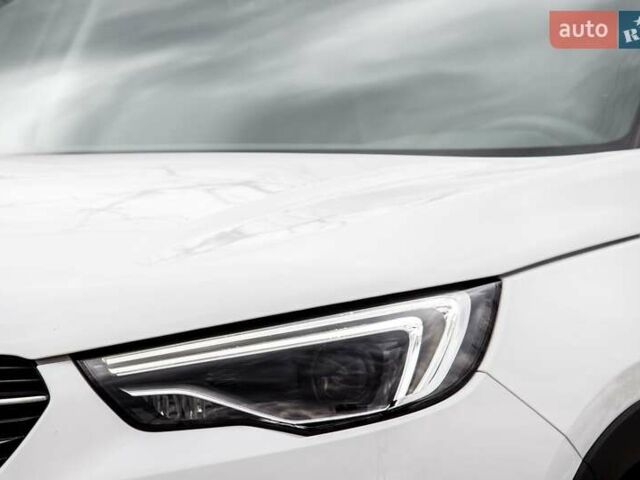 Белый Опель Grandland X, объемом двигателя 1.6 л и пробегом 54 тыс. км за 22900 $, фото 63 на Automoto.ua