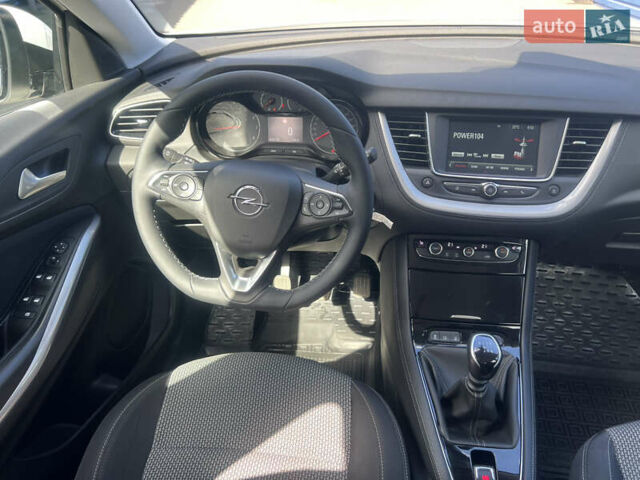Белый Опель Grandland X, объемом двигателя 1.5 л и пробегом 46 тыс. км за 21924 $, фото 10 на Automoto.ua