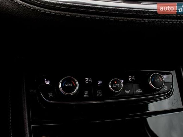 Белый Опель Grandland X, объемом двигателя 1.6 л и пробегом 54 тыс. км за 22900 $, фото 45 на Automoto.ua