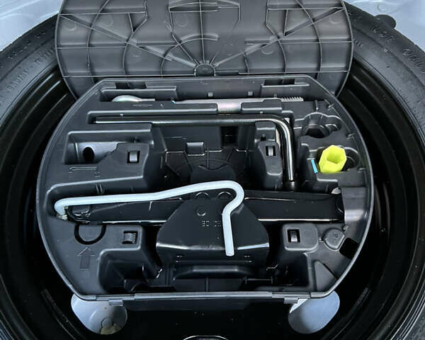 Белый Опель Grandland X, объемом двигателя 1.5 л и пробегом 47 тыс. км за 18750 $, фото 67 на Automoto.ua