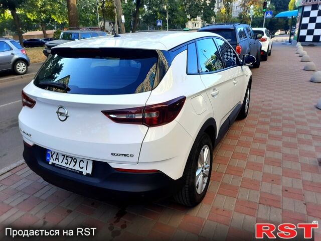 Белый Опель Grandland X, объемом двигателя 1.5 л и пробегом 35 тыс. км за 21800 $, фото 3 на Automoto.ua