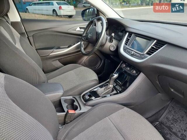 Белый Опель Grandland X, объемом двигателя 1.5 л и пробегом 155 тыс. км за 19500 $, фото 14 на Automoto.ua