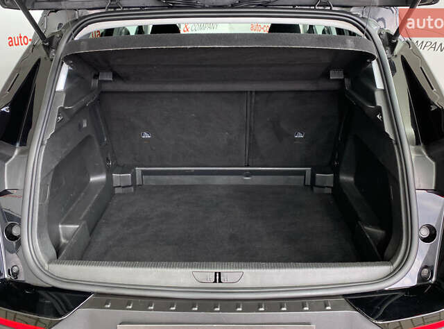 Черный Опель Grandland X, объемом двигателя 1.5 л и пробегом 197 тыс. км за 17750 $, фото 4 на Automoto.ua