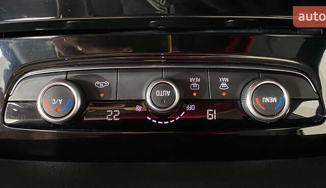 Черный Опель Grandland X, объемом двигателя 1.5 л и пробегом 197 тыс. км за 17750 $, фото 21 на Automoto.ua