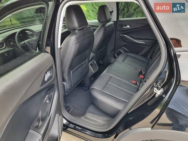 Черный Опель Grandland X, объемом двигателя 2 л и пробегом 194 тыс. км за 19250 $, фото 24 на Automoto.ua