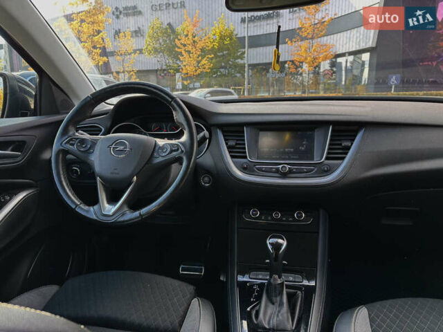 Червоний Опель Grandland X, об'ємом двигуна 1.5 л та пробігом 79 тис. км за 20000 $, фото 19 на Automoto.ua