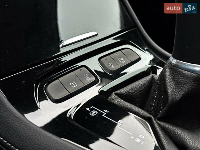 Красный Опель Grandland X, объемом двигателя 1.5 л и пробегом 79 тыс. км за 19000 $, фото 43 на Automoto.ua