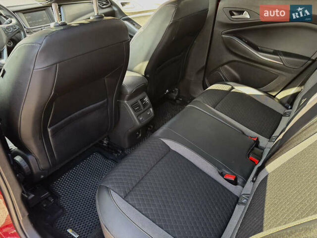 Червоний Опель Grandland X, об'ємом двигуна 1.5 л та пробігом 79 тис. км за 20000 $, фото 16 на Automoto.ua