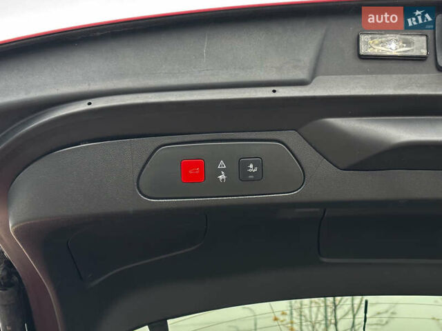 Красный Опель Grandland X, объемом двигателя 1.5 л и пробегом 79 тыс. км за 19000 $, фото 47 на Automoto.ua