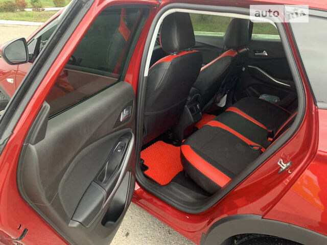 Красный Опель Grandland X, объемом двигателя 1.5 л и пробегом 103 тыс. км за 18500 $, фото 8 на Automoto.ua