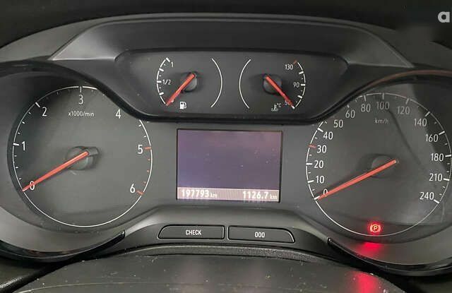 Опель Grandland X, объемом двигателя 1.5 л и пробегом 197 тыс. км за 17750 $, фото 12 на Automoto.ua