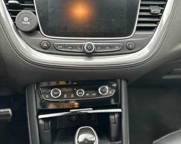 Серый Опель Grandland X, объемом двигателя 2 л и пробегом 235 тыс. км за 18200 $, фото 18 на Automoto.ua