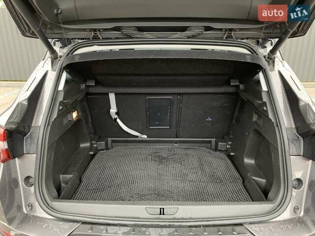 Серый Опель Grandland X, объемом двигателя 2 л и пробегом 235 тыс. км за 18200 $, фото 11 на Automoto.ua