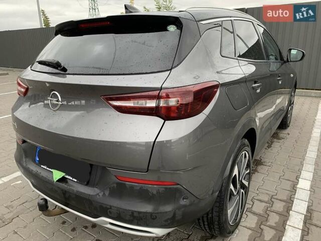 Серый Опель Grandland X, объемом двигателя 2 л и пробегом 235 тыс. км за 18200 $, фото 2 на Automoto.ua