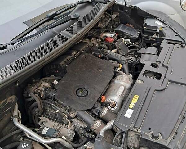 Серый Опель Grandland X, объемом двигателя 1.5 л и пробегом 58 тыс. км за 18000 $, фото 15 на Automoto.ua