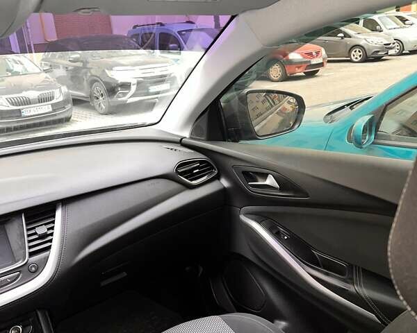 Серый Опель Grandland X, объемом двигателя 1.5 л и пробегом 58 тыс. км за 18000 $, фото 7 на Automoto.ua