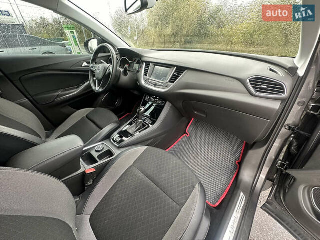 Серый Опель Grandland X, объемом двигателя 1.5 л и пробегом 95 тыс. км за 21499 $, фото 42 на Automoto.ua