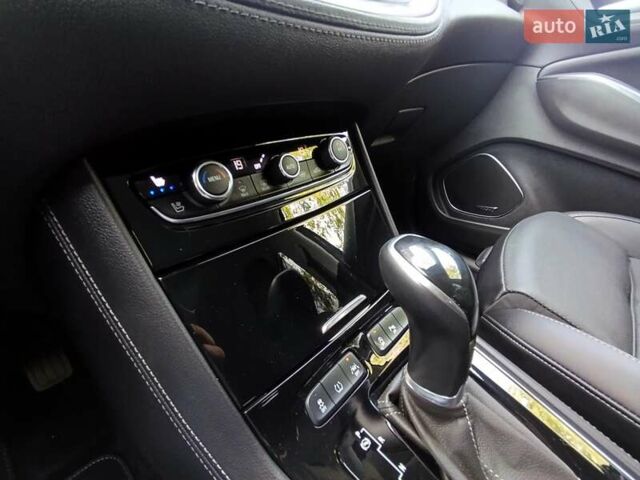 Сірий Опель Grandland X, об'ємом двигуна 2 л та пробігом 151 тис. км за 22800 $, фото 42 на Automoto.ua