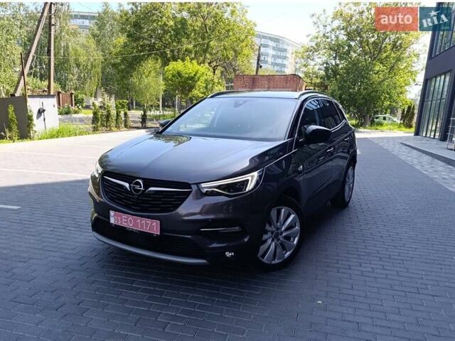 Сірий Опель Grandland X, об'ємом двигуна 2 л та пробігом 151 тис. км за 22800 $, фото 1 на Automoto.ua