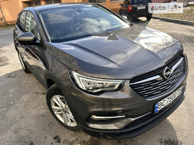 Сірий Опель Grandland X, об'ємом двигуна 1.5 л та пробігом 68 тис. км за 16900 $, фото 4 на Automoto.ua