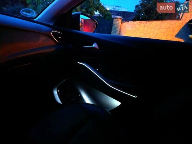 Сірий Опель Grandland X, об'ємом двигуна 2 л та пробігом 151 тис. км за 22800 $, фото 95 на Automoto.ua