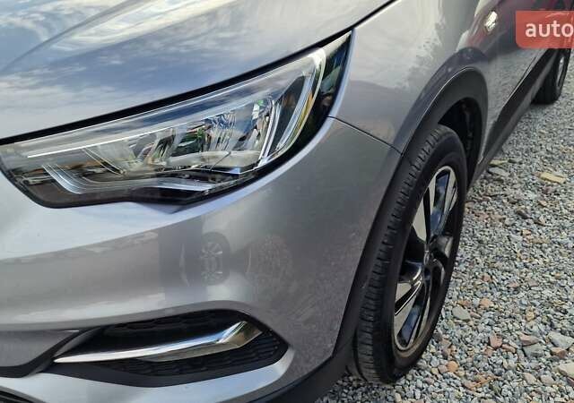Сірий Опель Grandland X, об'ємом двигуна 1.5 л та пробігом 212 тис. км за 21900 $, фото 3 на Automoto.ua