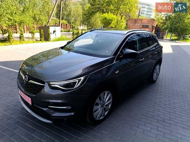 Сірий Опель Grandland X, об'ємом двигуна 2 л та пробігом 151 тис. км за 22800 $, фото 3 на Automoto.ua
