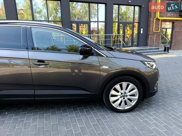 Сірий Опель Grandland X, об'ємом двигуна 2 л та пробігом 151 тис. км за 22800 $, фото 13 на Automoto.ua