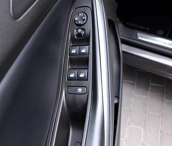 Сірий Опель Grandland X, об'ємом двигуна 2 л та пробігом 151 тис. км за 22800 $, фото 54 на Automoto.ua