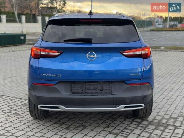 Синий Опель Grandland X, объемом двигателя 2 л и пробегом 199 тыс. км за 18200 $, фото 3 на Automoto.ua