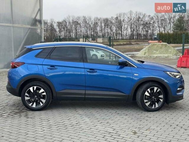 Синий Опель Grandland X, объемом двигателя 2 л и пробегом 199 тыс. км за 18200 $, фото 1 на Automoto.ua