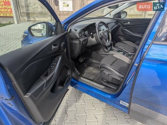 Синий Опель Grandland X, объемом двигателя 1.5 л и пробегом 131 тыс. км за 18300 $, фото 11 на Automoto.ua