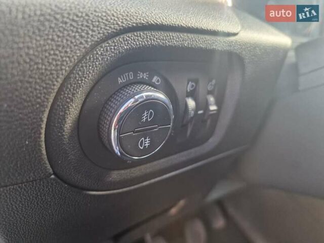 Синий Опель Grandland X, объемом двигателя 1.5 л и пробегом 45 тыс. км за 19900 $, фото 9 на Automoto.ua