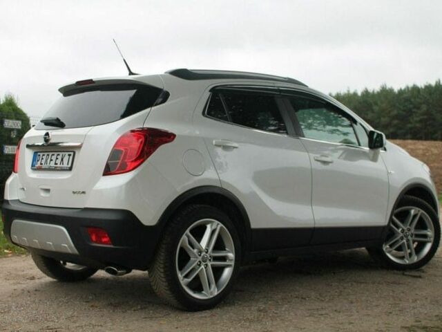 Білий Опель Mokka, об'ємом двигуна 1.6 л та пробігом 122 тис. км за 8600 $, фото 9 на Automoto.ua
