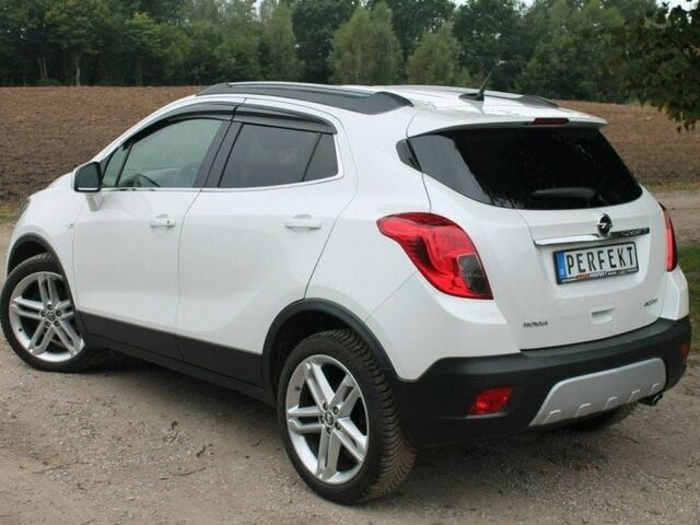 Білий Опель Mokka, об'ємом двигуна 1.6 л та пробігом 122 тис. км за 8600 $, фото 5 на Automoto.ua