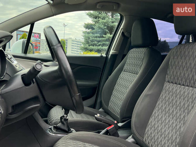 Опель Mokka 2016 у Львові на Automoto.ua Білий Опель Mokka, об'ємом двигуна 1.6 л та пробігом 204 тис. км за 12500 $, фото 8 на Automoto.ua